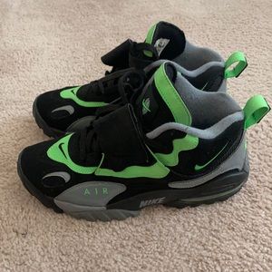 Nike Diamond turf